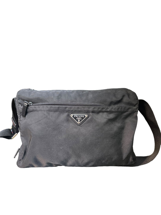 Vintage Prada Shoulder bag Front logo