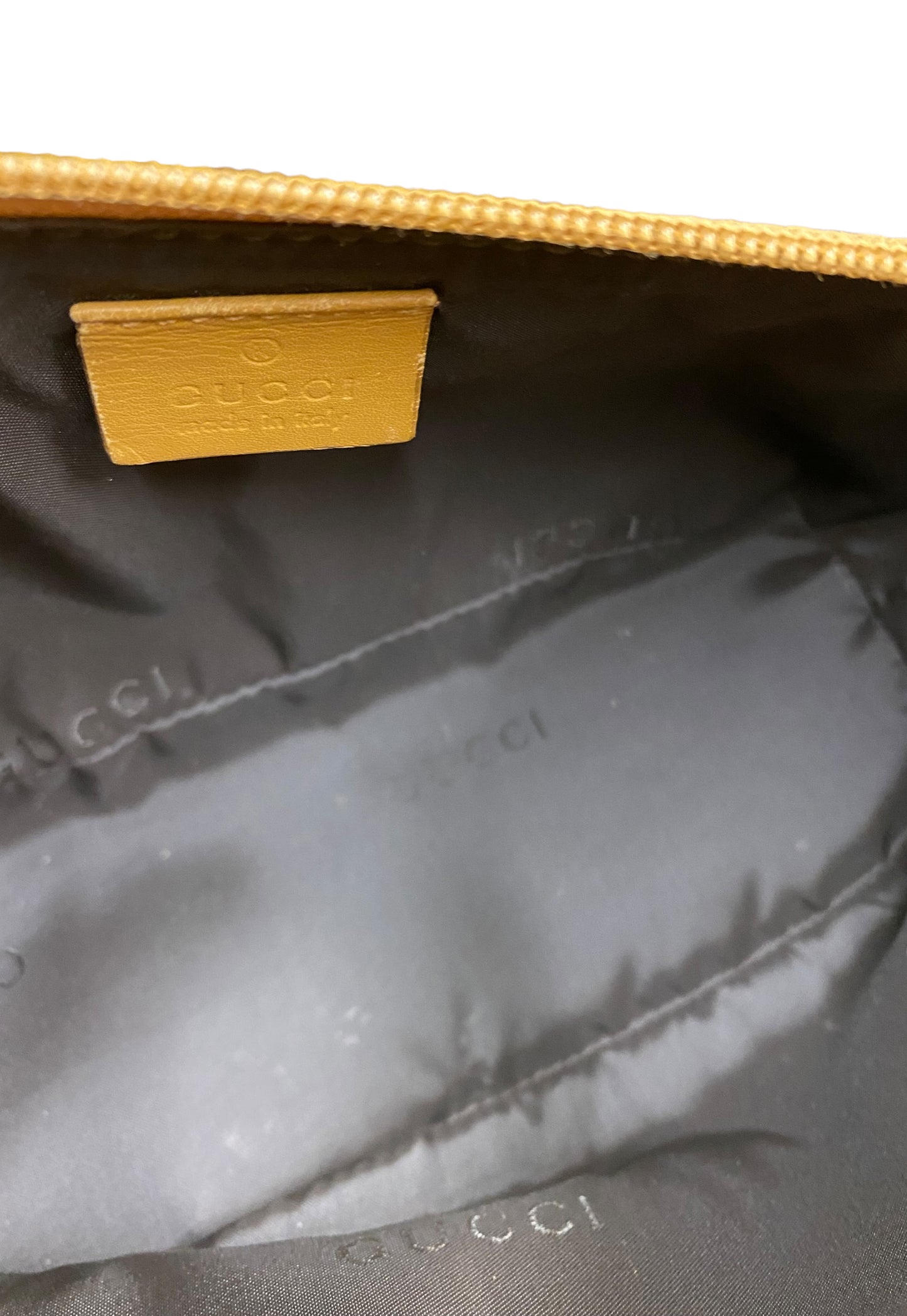 Vintage Gucci Boat Pochette